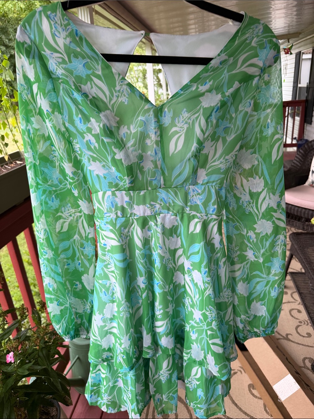 Jessica Simpson Floral Green Long-Sleeve V-Neck Mini Dress NWOT